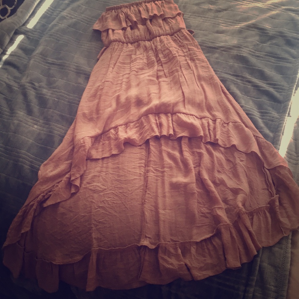 ⛔️⛔️SOLD⛔️⛔️Beige fringe high low dress